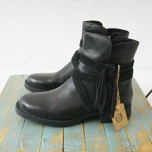 Born Womens Perl Moto Tassel Ankle Boots Size 9.5 M Black Leather